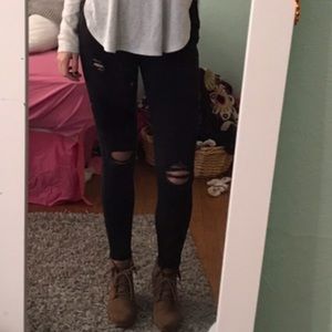 American Eagle black ripped jeans